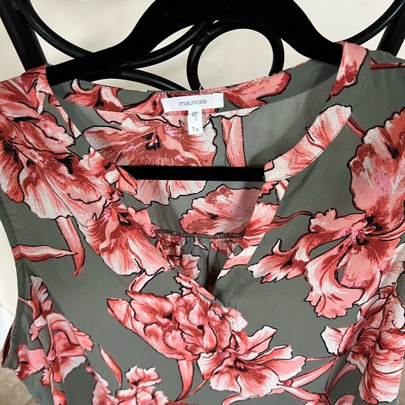 Plus Size Blouse - Picture 2 of 5